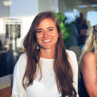 Dr. Bianca Lopes Pereira